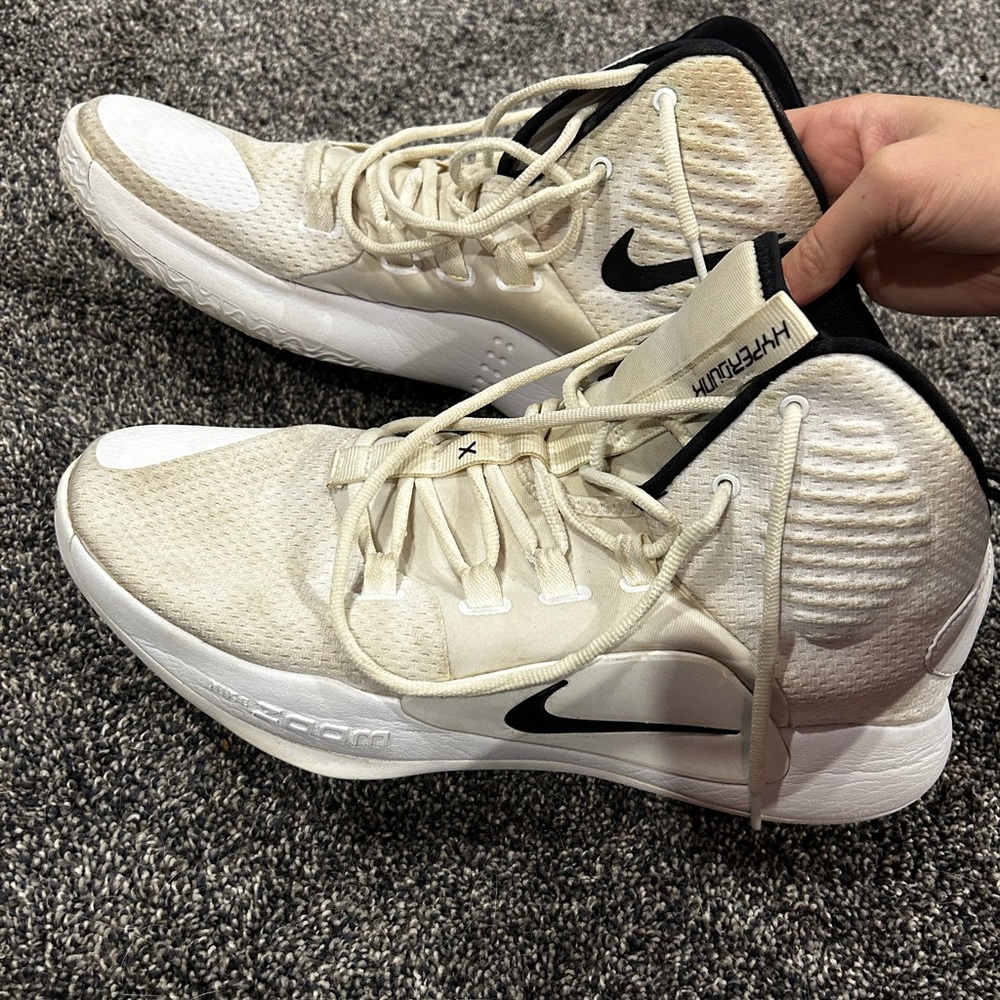 Nike Hyper Dunk Shoes